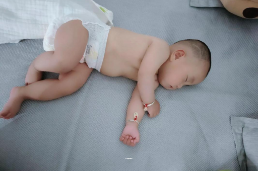 成都试管代怀宝宝厌奶期要多久